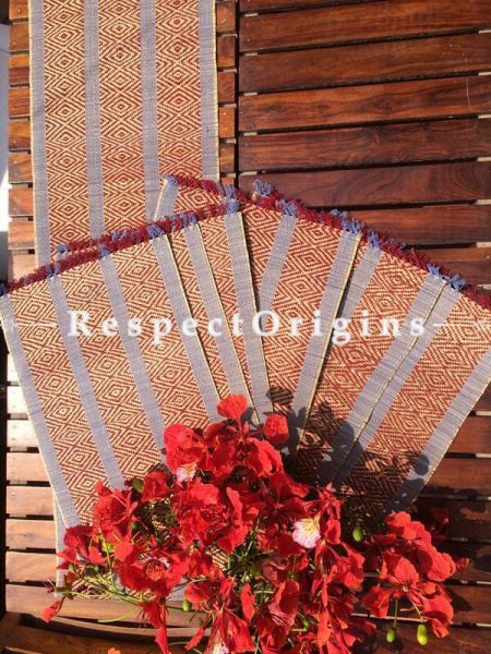 Buy Table Mats Online|Chemical free; Set of 6 table mats and a table runner; Kora Grass|RespectOrigins.com