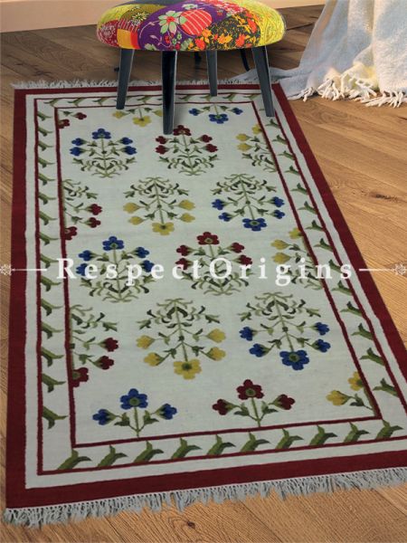 White Hand-knitted Carpets ; 5*8 Ft; RespectOrigins.com