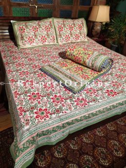 Sierra Floribund A Quilted Reversible Luxury Cotton Bedding Set; Quilt: ;Bedspread:105X90 Inches ; Pillowcase: 28X20 Inches ; Comforter: 105X85 Inches;