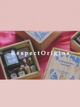 Gift Box; Handmade Soap,Moisturising Lotion,Face Wash,Flavoured Honey,Honey Dipper &Exotic Tea; RespectOrigins.com