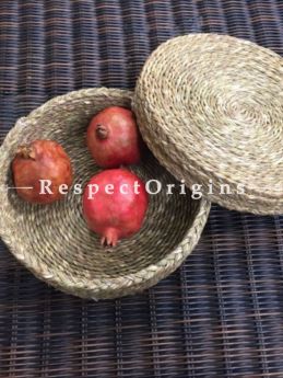 Natural Colour Eco-friendly Sabai Grass Fruit Basket With Lid; H4xD8 Inches; RespectOrigins.com